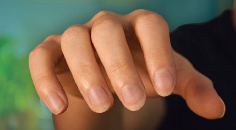 Articles - The Benefits and Drawbacks of Growing Your Nails for Classical  Guitar Playing.  Classical Guitar Sheet Music.